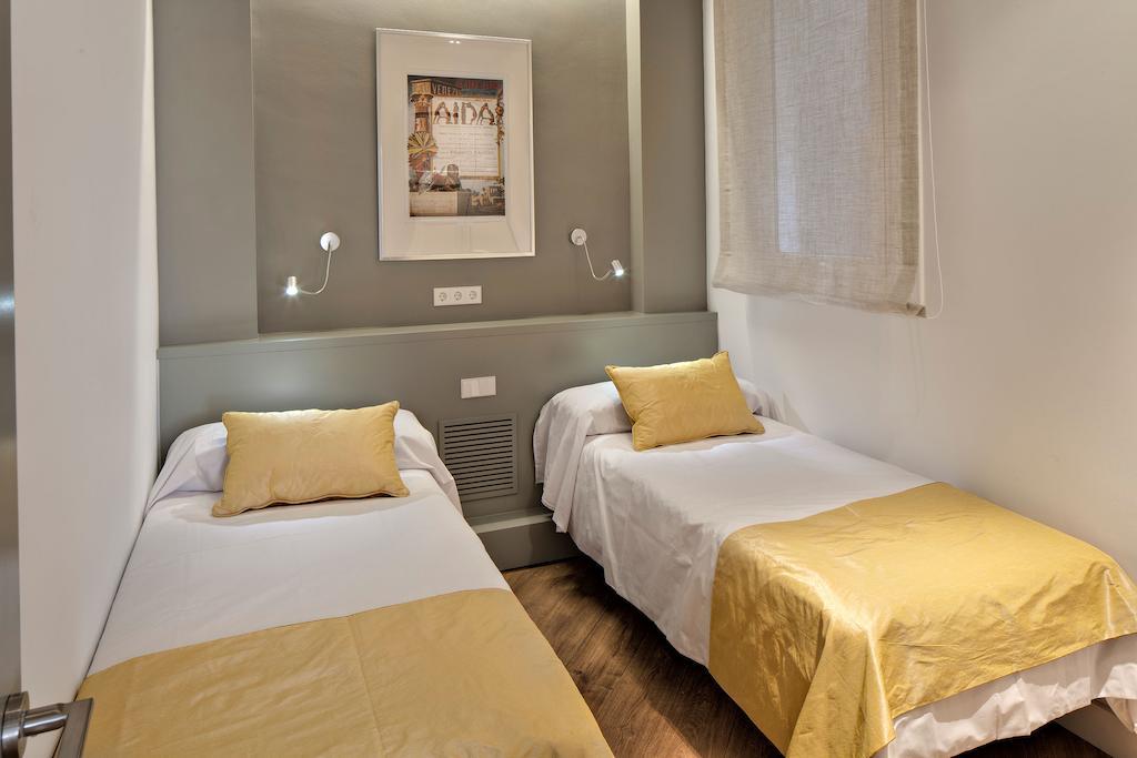 Habitat Apartments Rambla Deluxe Barcellona Camera foto