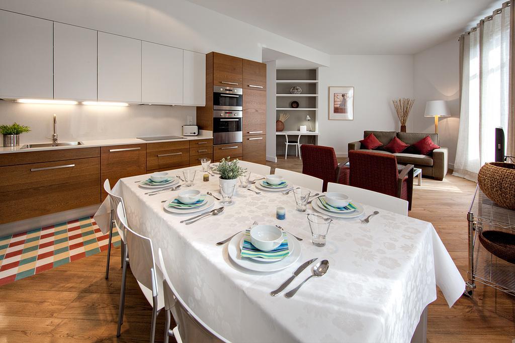 Habitat Apartments Rambla Deluxe Barcellona Camera foto