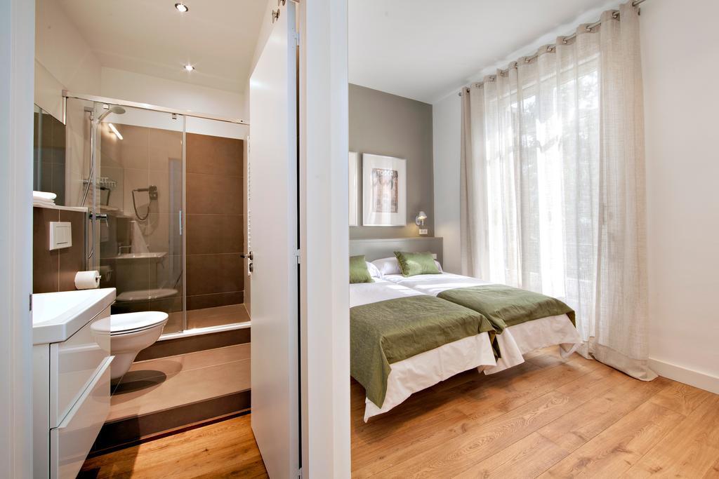 Habitat Apartments Rambla Deluxe Barcellona Esterno foto